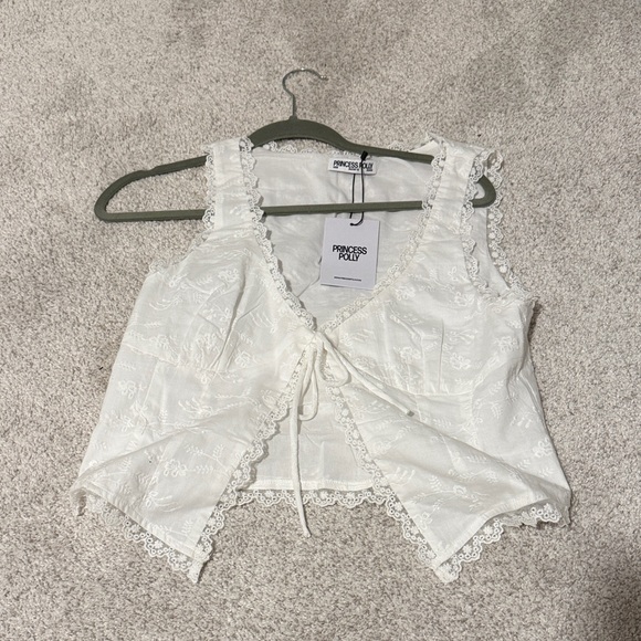 Princess Polly Dresses & Skirts - Princess Polly Ivory Lace Blouse